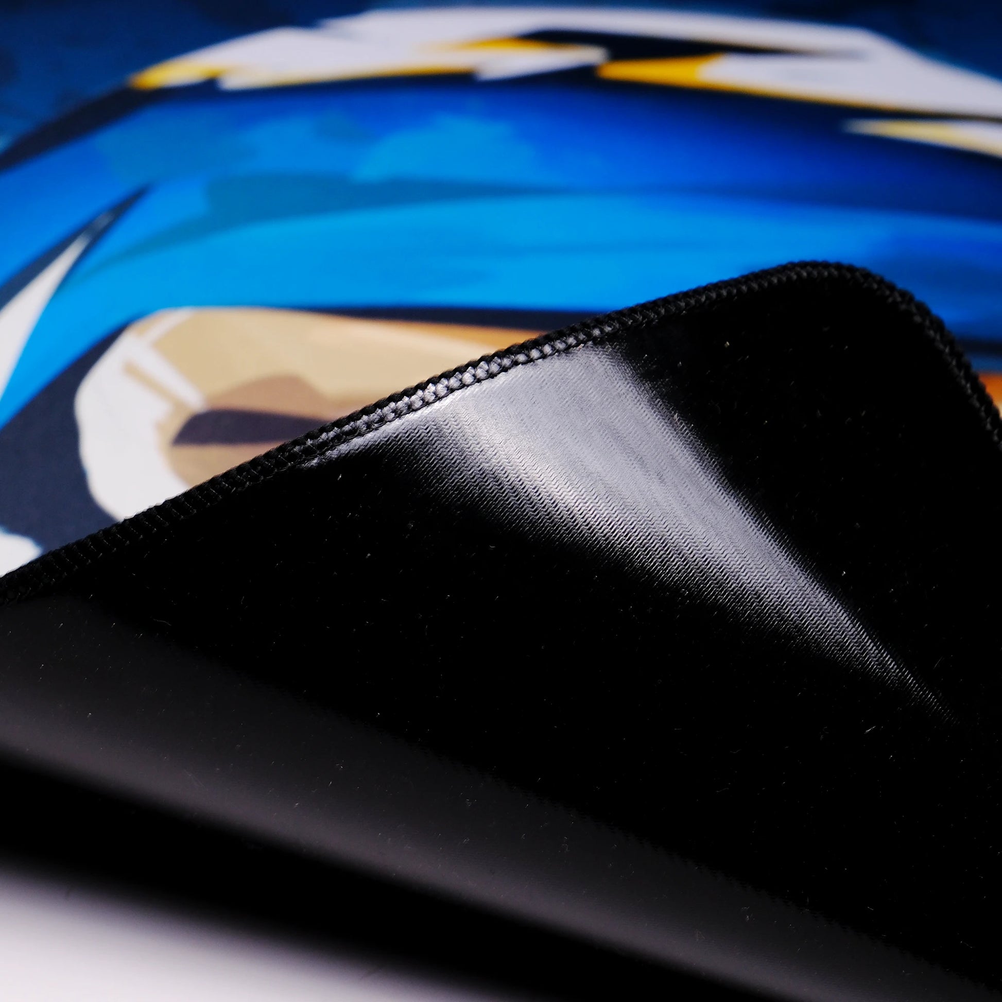 ERRENNIR Gecko x Nacho Customz The Gaze Gaming MousePad